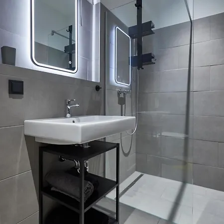 Lejlighed Miniloft Leonding - 24h Self-check-in - Free Parking