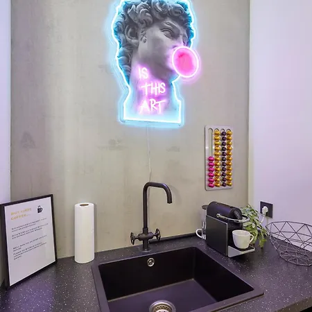 Miniloft Leonding - 24h Self-check-in - Free Parking Linz