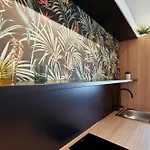 Miniloft Leonding - 24h Self-check-in - Free Parking リンツ