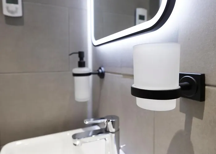 Апартаменти Miniloft Leonding - 24h Self-check-in - Free Parking Лінц