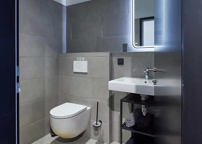 Miniloft Leonding - 24h Self-check-in - Free Parking Лінц